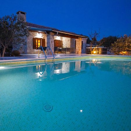Holiday Home Svemir 드라게 외부 사진