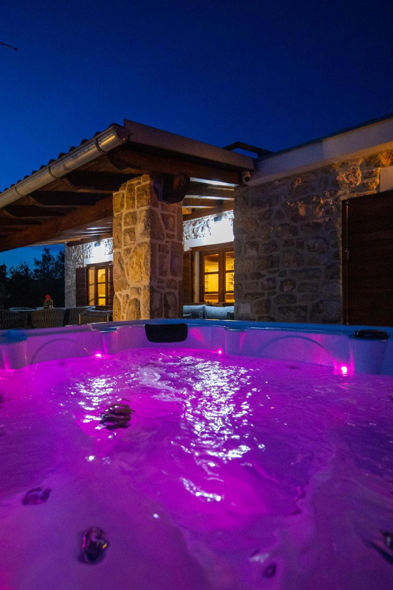 Holiday Home Svemir 드라게 외부 사진