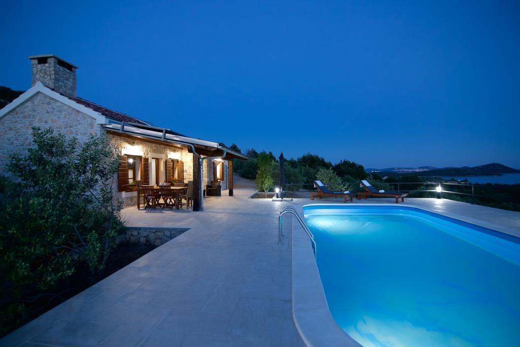 Holiday Home Svemir 드라게 외부 사진